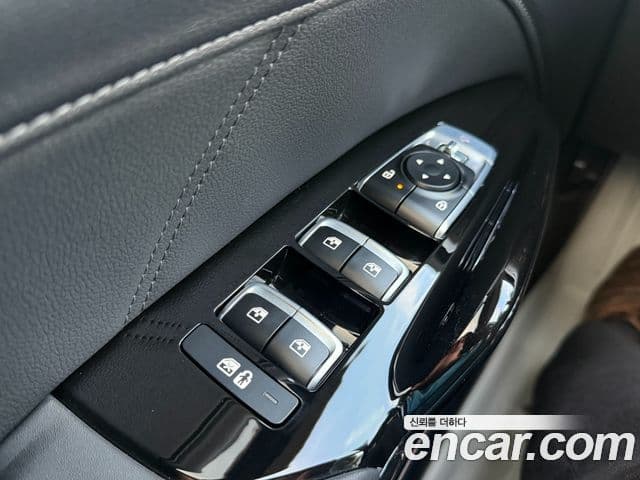 Kia K5 2026 — ფოტო 17/20