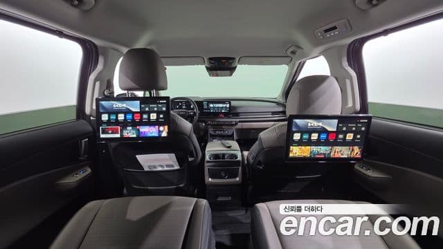 Kia Carnival 2025 — ფოტო 19/20