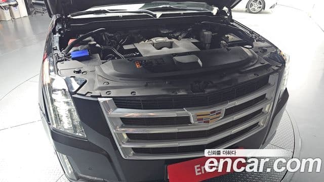 Cadillac Escalade 2018 — Şəkil 6/20