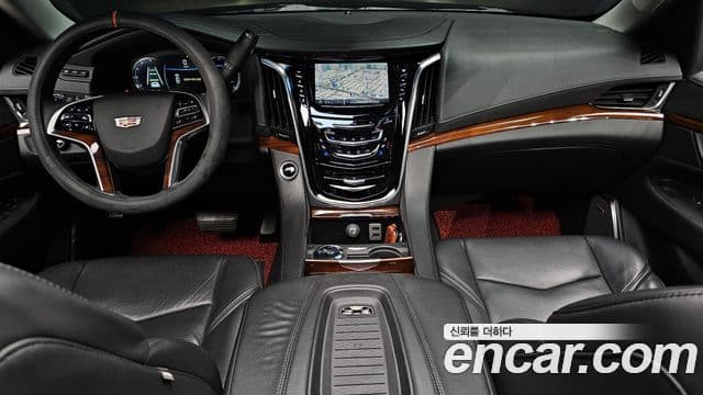 Cadillac Escalade 2018 — Şəkil 7/20