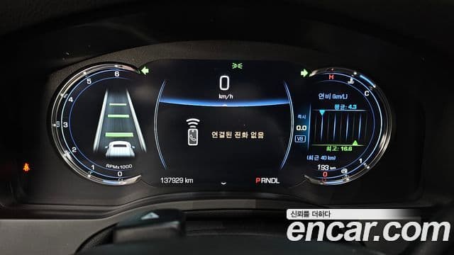 Cadillac Escalade 2018 — Şəkil 8/20