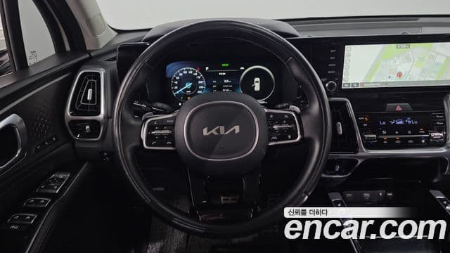 Kia Sorento 2023 — Фото 14/20