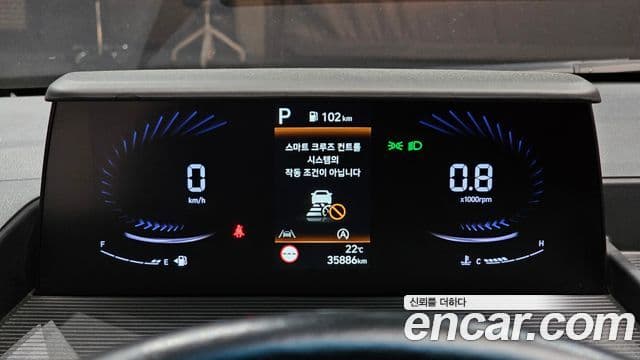 Hyundai Staria 2021 — ფოტო 8/20