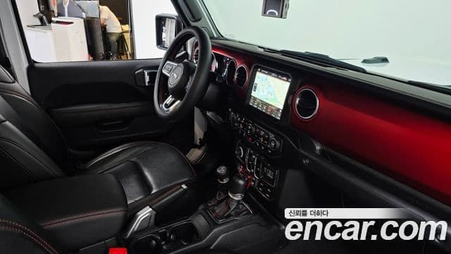 Jeep Gladiator 2021 — ფოტო 11/20