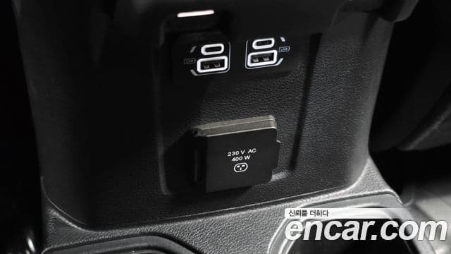 Jeep Gladiator 2021 — ფოტო 14/20