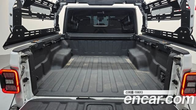Jeep Gladiator 2021 — Photo 5/34