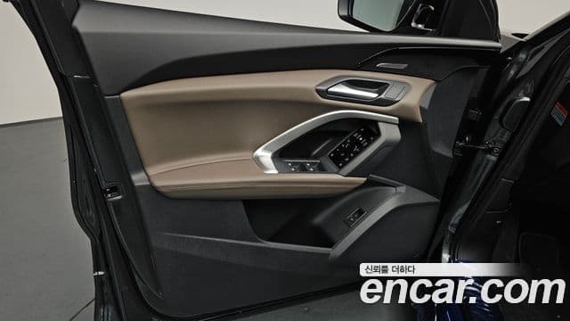 Audi Q5 2025 — Photo 25/35