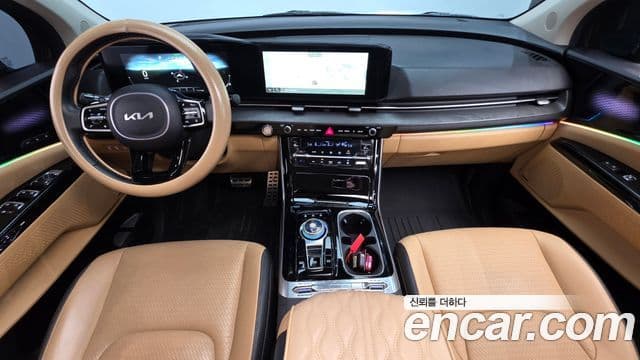 Kia Carnival 2023 — фото 6 из 20