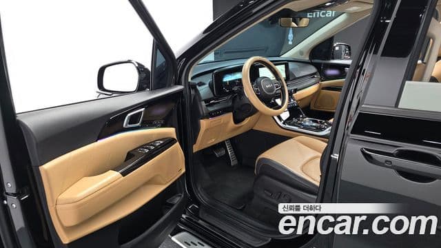 Kia Carnival 2023 — ფოტო 9/20