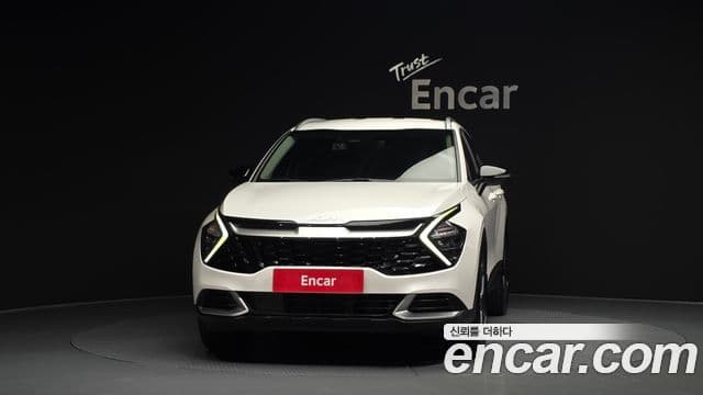 Kia Sportage 2021 — ფოტო 3/20