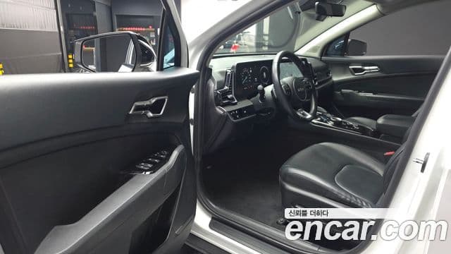 Kia Sportage 2021 — ფოტო 10/20