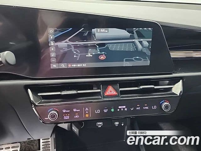 Kia Niro 2022 — ფოტო 9/20
