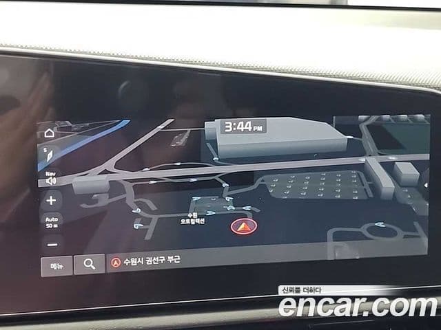 Kia Niro 2022 — ფოტო 14/20