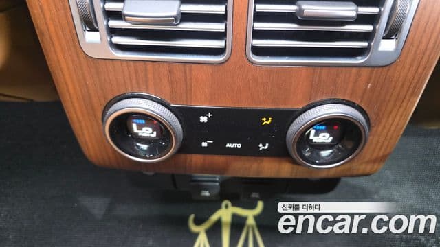 Land Rover Range Rover 2018 — Şəkil 18/20