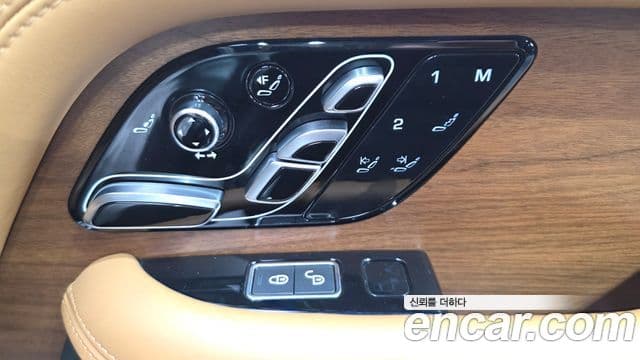 Land Rover Range Rover 2018 — Photo 12/35