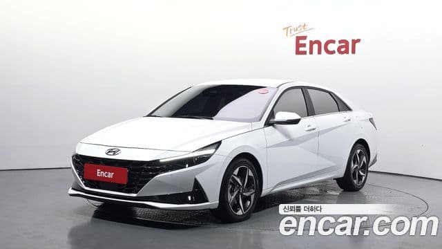 Hyundai Avante 2021 — Фото 1/20