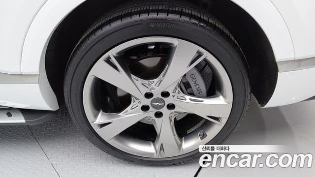 Genesis GV80 2023 — ფოტო 4/20
