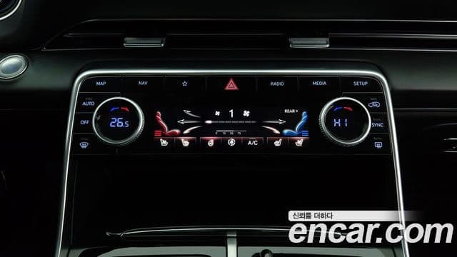 Genesis GV80 2023 — ფოტო 9/20