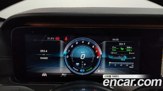 Mercedes-Benz E-Class 2019 — ფოტო 8/20