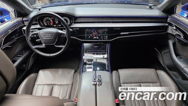 Audi A8 2021 — Фото 7/20