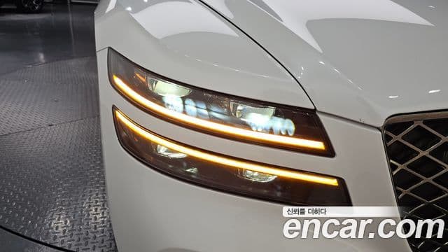 Genesis G80 2021 — Photo 17/30