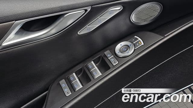 Genesis G80 2021 — Photo 25/30
