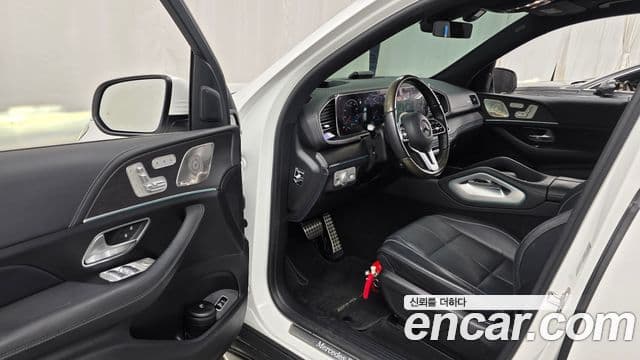 Mercedes-Benz GLS-Class 2021 — Фото 9/20