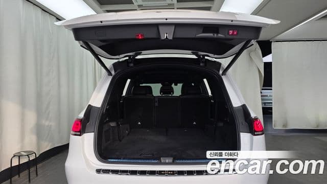 Mercedes-Benz GLS-Class 2021 — Фото 17/20