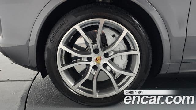 Porsche Cayenne 2020 — Şəkil 5/20