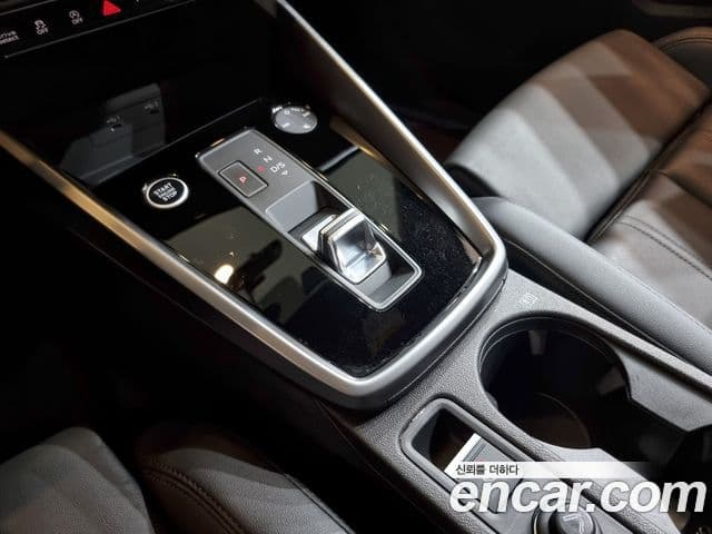 Audi A3 2024 — фото 8 из 20