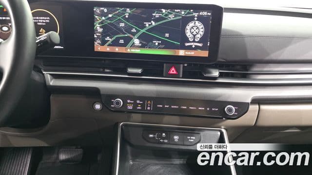 Kia Carnival 2024 — Фото 13/20