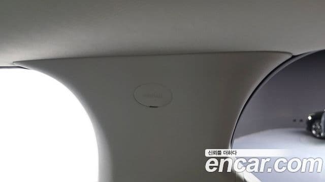 Kia Carnival 2024 — Фото 18/20