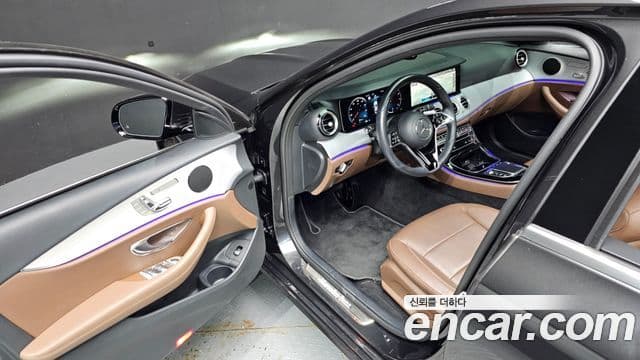 Mercedes-Benz E-Class 2021 — Şəkil 10/20