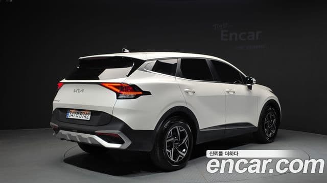 Kia Sportage 2024 — ფოტო 2/20