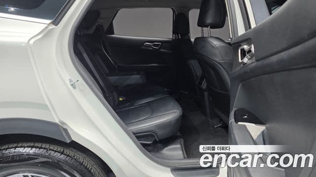 Kia Sportage 2024 — ფოტო 11/20