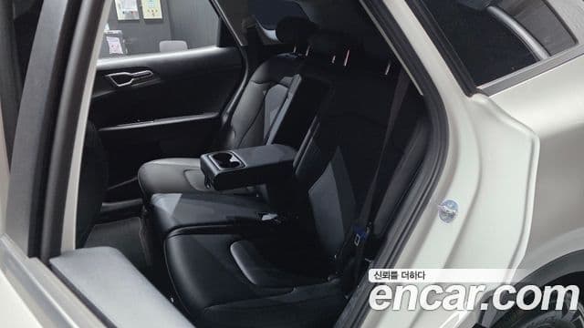 Kia Sportage 2024 — ფოტო 12/20