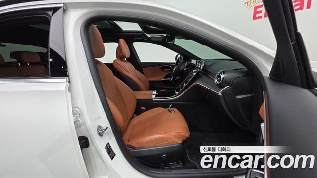 Mercedes-Benz C-Class 2023 — ფოტო 10/20