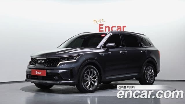 Kia Sorento 2022 — Фото 1/20