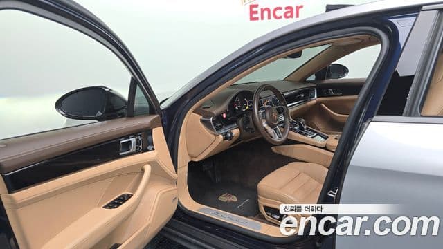 Porsche Panamera 2018 — Şəkil 10/20