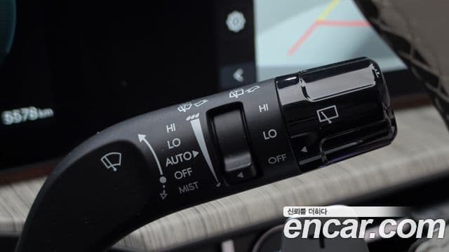Hyundai Santa Fe 2024 — ფოტო 19/20