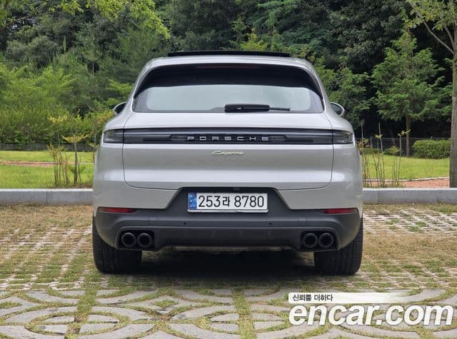 Porsche Cayenne 2024 — Şəkil 3/20
