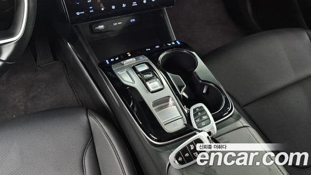 Hyundai The New Tucson 2022 — Фото 9/20