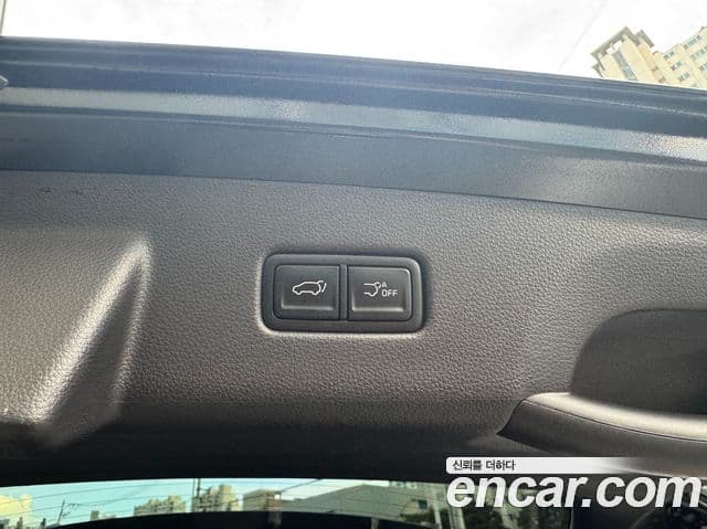 Kia Carnival 2025 — Şəkil 18/20