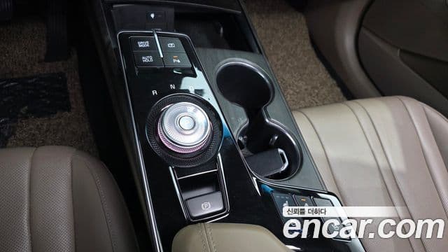 Kia K8 2021 — фото 9 из 20