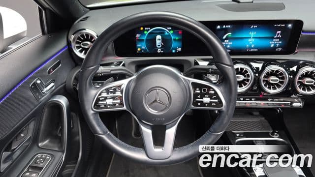 Mercedes-Benz A-Class 2020 — Şəkil 9/30
