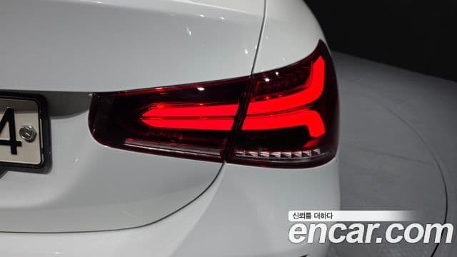 Mercedes-Benz A-Class 2020 — Şəkil 4/30