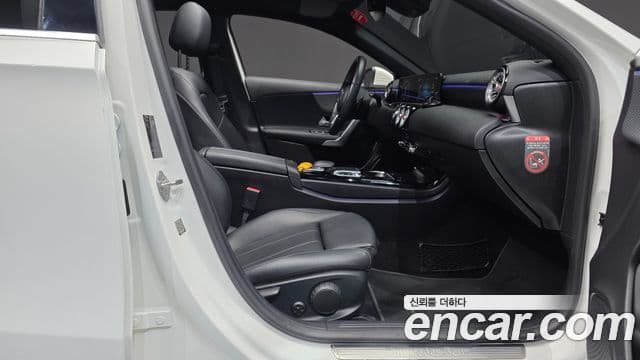 Mercedes-Benz A-Class 2020 — Şəkil 30/30