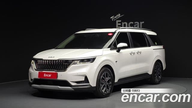 Kia Carnival 2022 — ფოტო 1/20