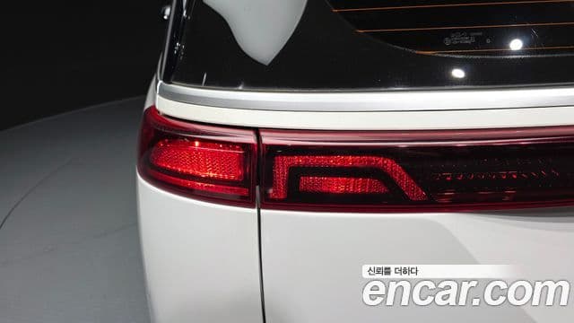 Kia Carnival 2022 — Şəkil 12/30