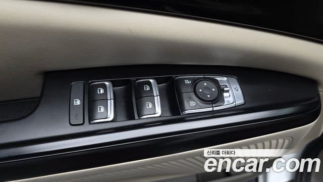 Kia Carnival 2022 — Şəkil 15/30
